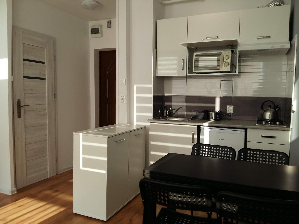 Апартаменты Apartament Ostrowskiego Вроцлав Экстерьер фото