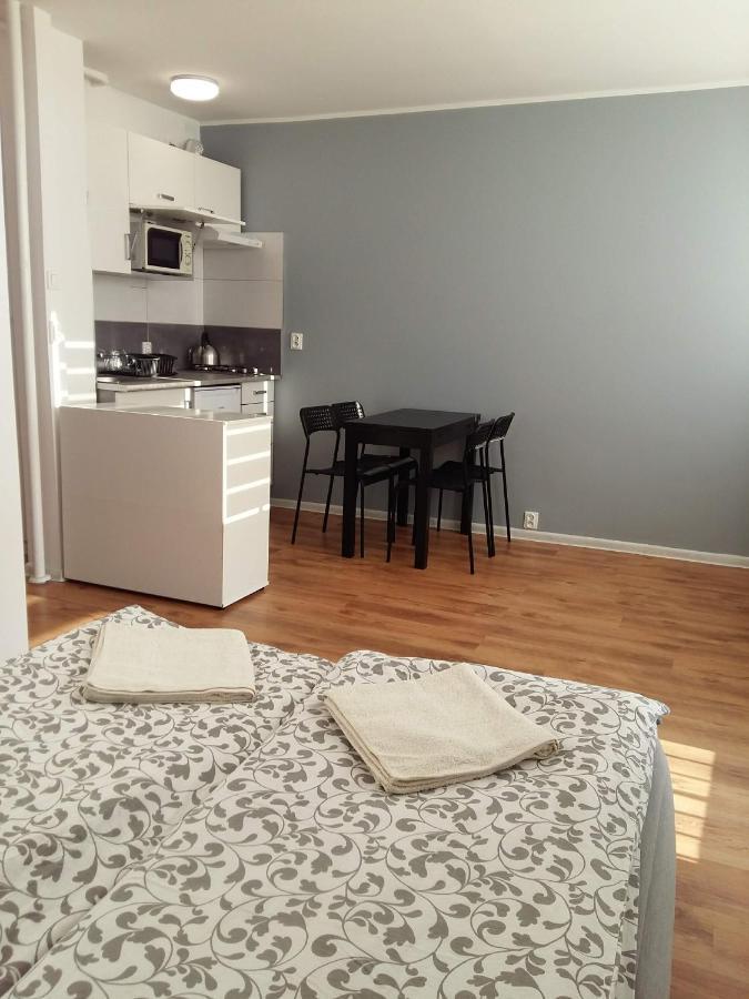 Апартаменты Apartament Ostrowskiego Вроцлав Экстерьер фото